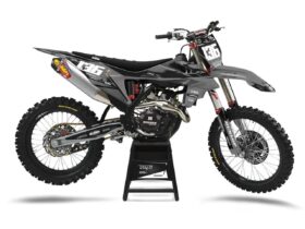 Custom Graphics